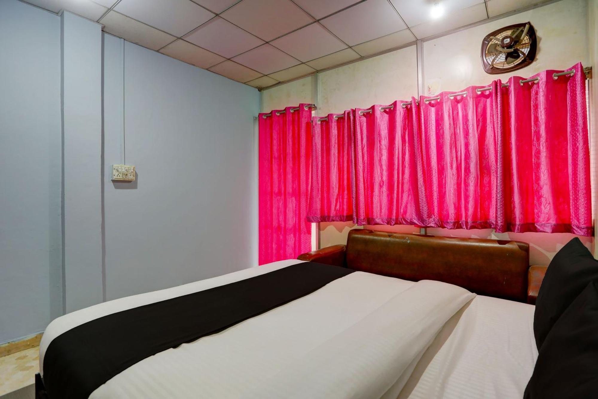 Collection O Harsh Hotel & Restaurant Bhiwadi Exterior foto